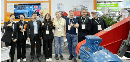 AMIGE team meeting international customers